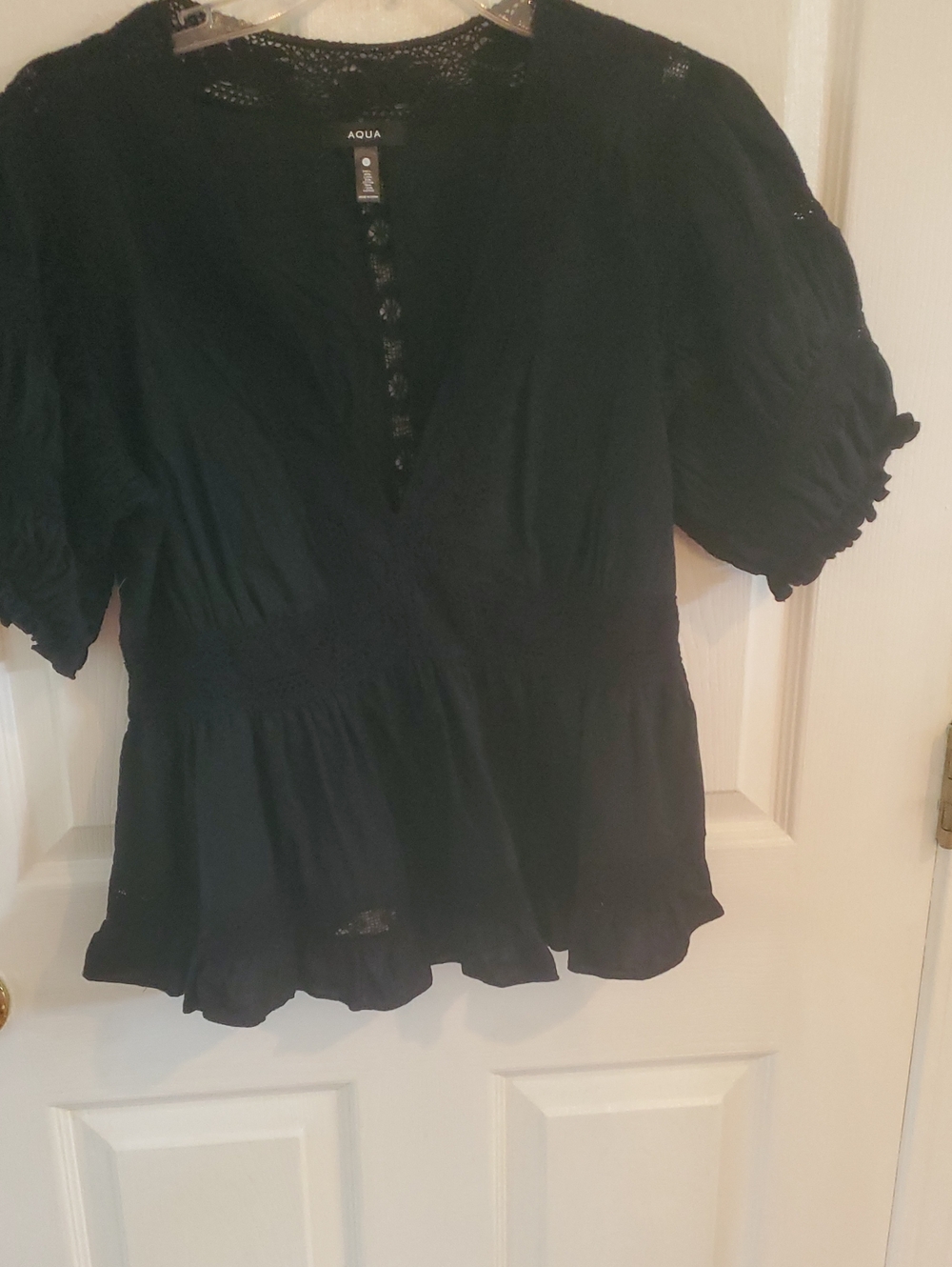Aqua Black Puff-Sleeve V-Neck Peplum Top